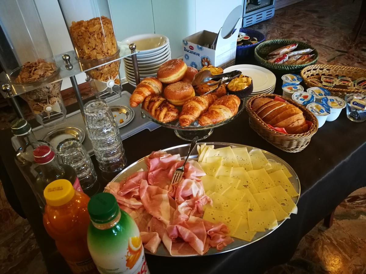 Locanda Della Pieve Tizzano Val Parma المظهر الخارجي الصورة
